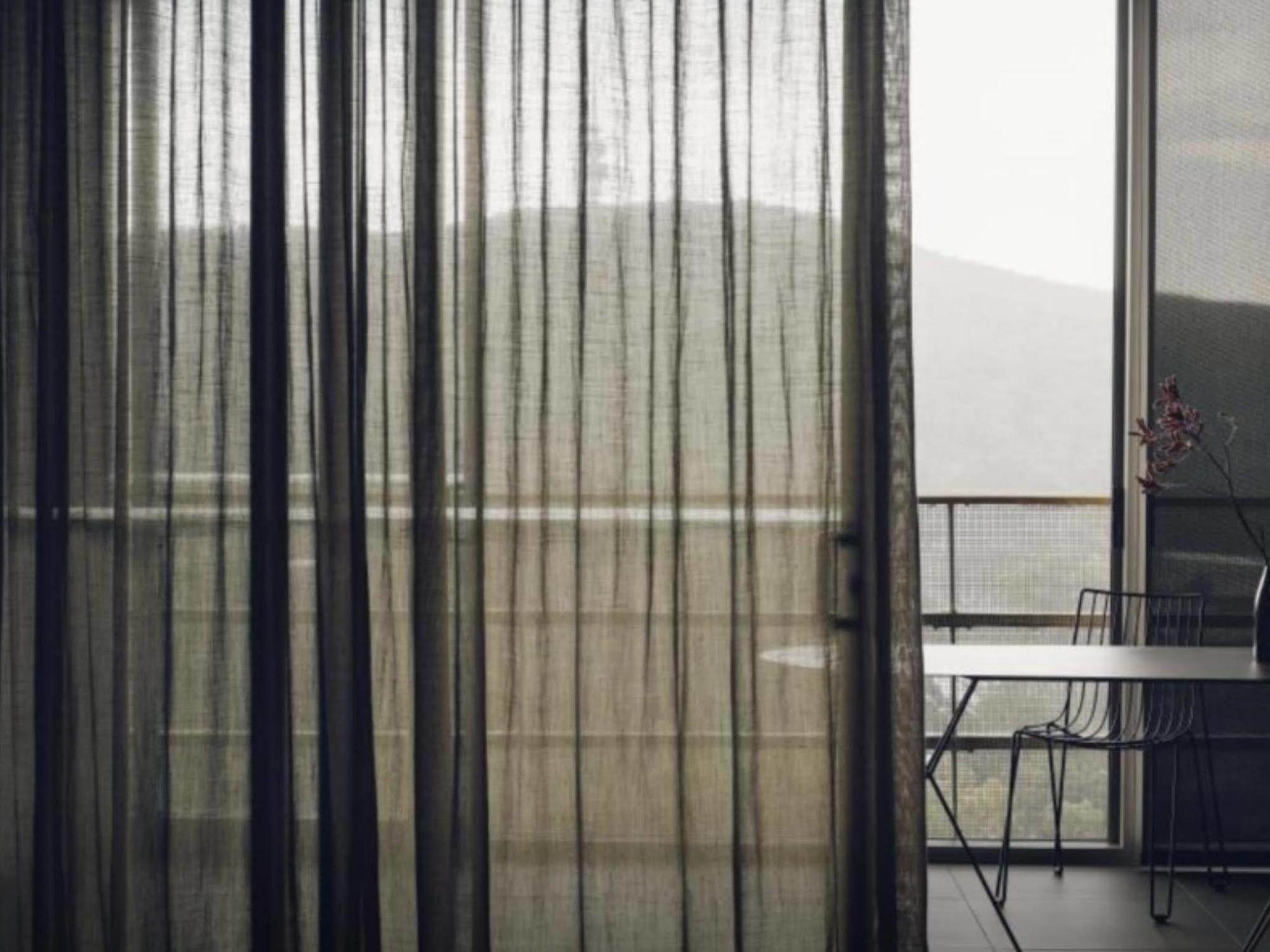 Nishi Apartments Eco Living By Ovolo Канберра Экстерьер фото