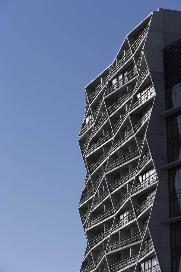 Nishi Apartments Eco Living By Ovolo Канберра Экстерьер фото